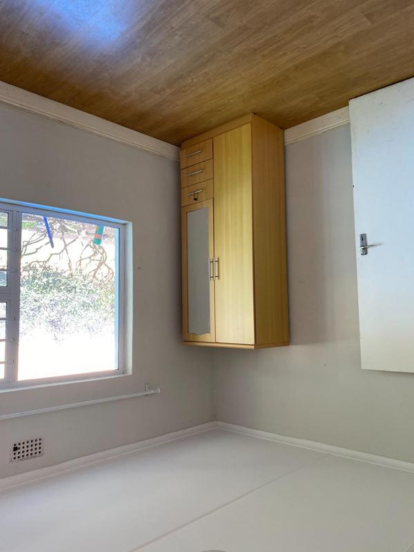 5 Bedroom Property for Sale in Sandbaai Western Cape